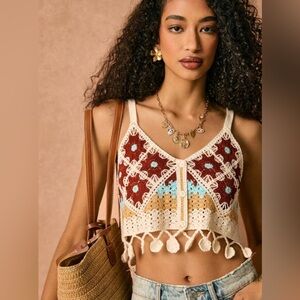 NWOT- Boho Crochet Crop Top- Small
